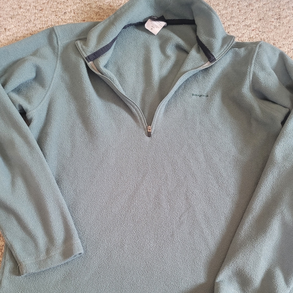 Mens Patagonia Capilene Pull Over Size Medium